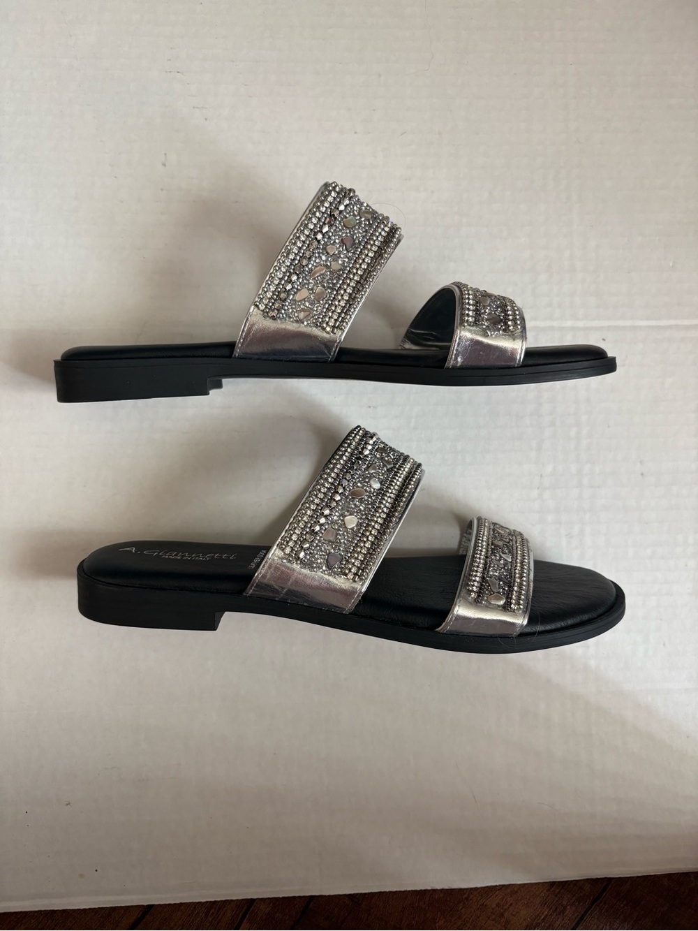 A. Giannetti Women’s Y2K Sz 7.5 Jeweled Rhinestone Double-Strap Slide Sandals. - Picture 11 of 12